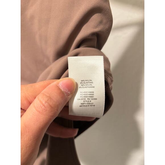 Aritzia Babaton Contour V-Neck Bodysuit Sz L - Picture 7 of 7